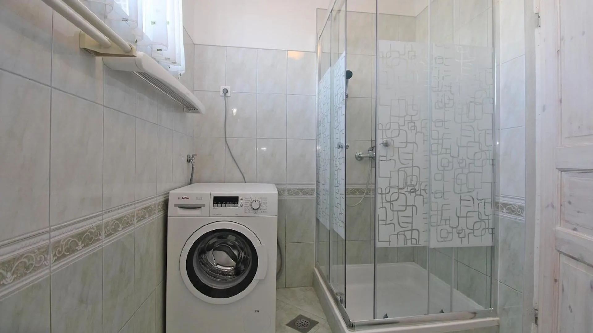 Apartment Ferienwohnung Fuer 4 Personen Ca 48 Qm In Fazana, Istrien Istrische Riviera Croatia